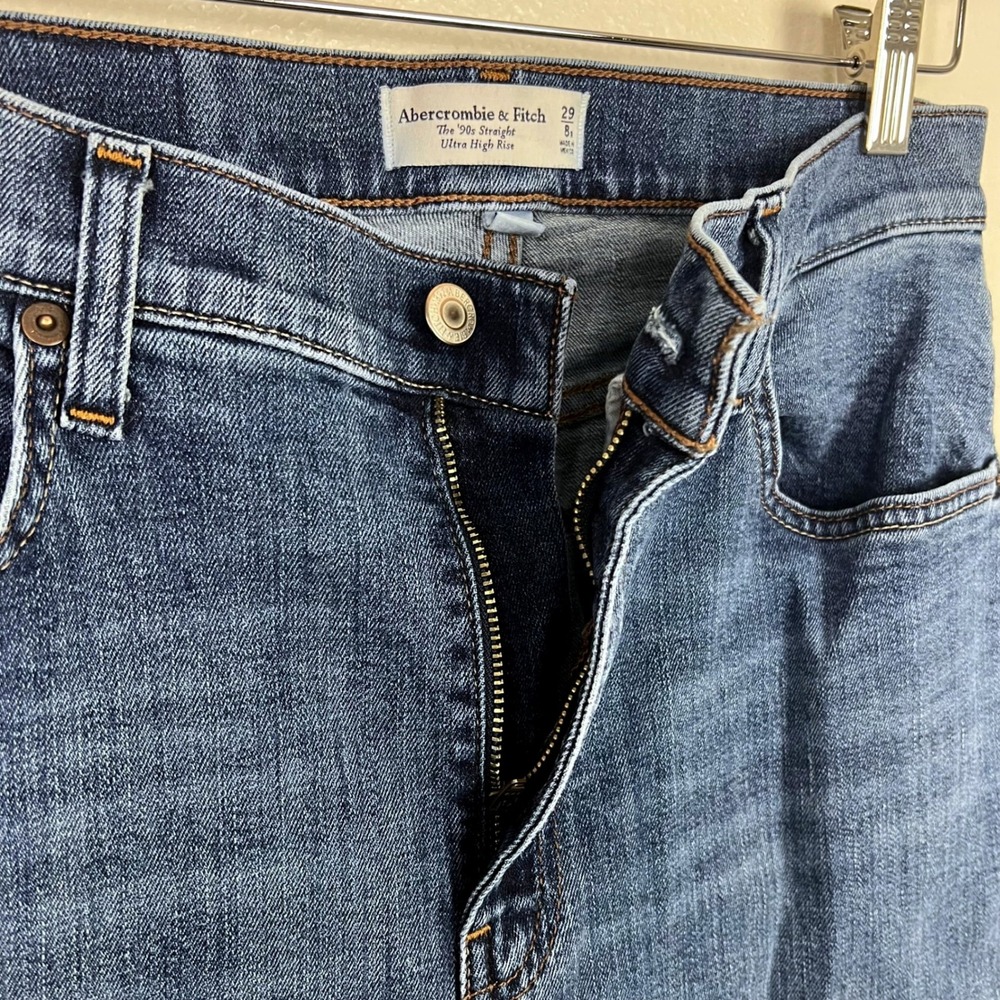Abercrombie‎ & Fitch The 90s Straight Ultra High Rise Jeans Medium Wash 29/8R - Picture 7 of 9